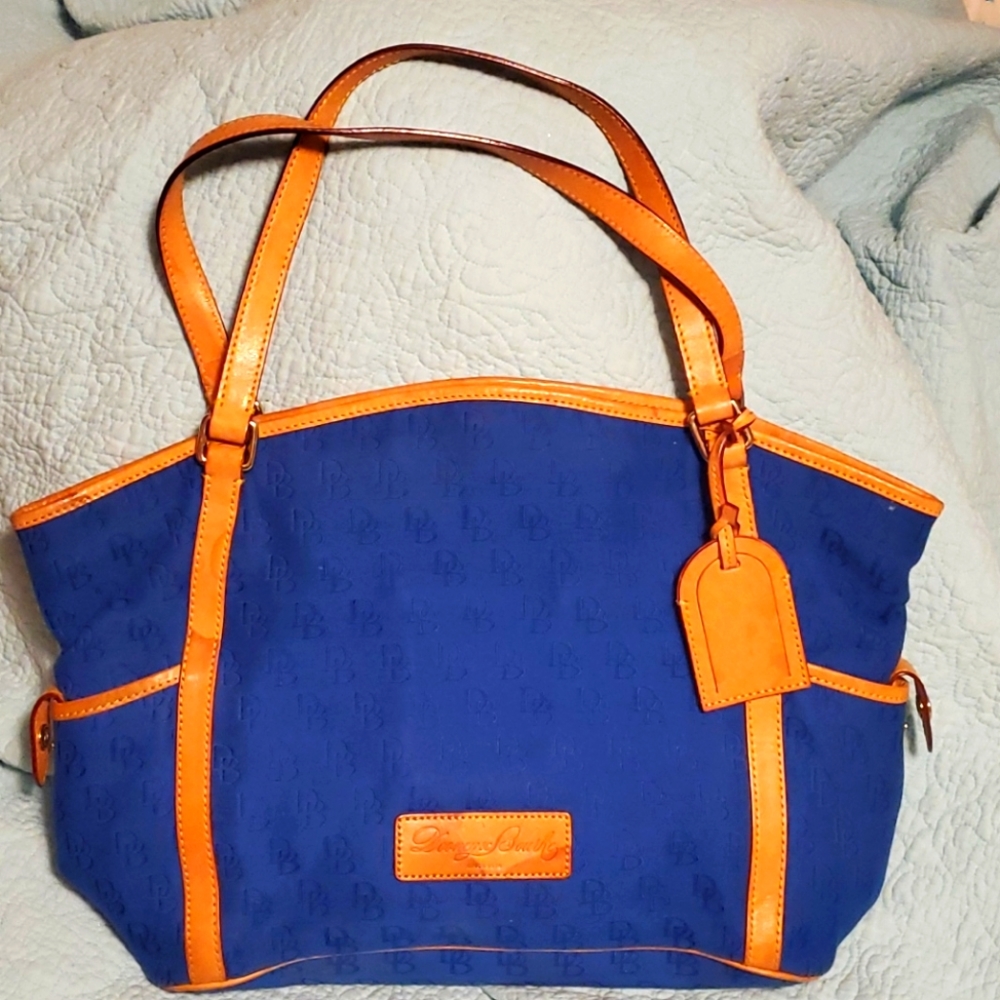 Royal Dooney & Bourke purse